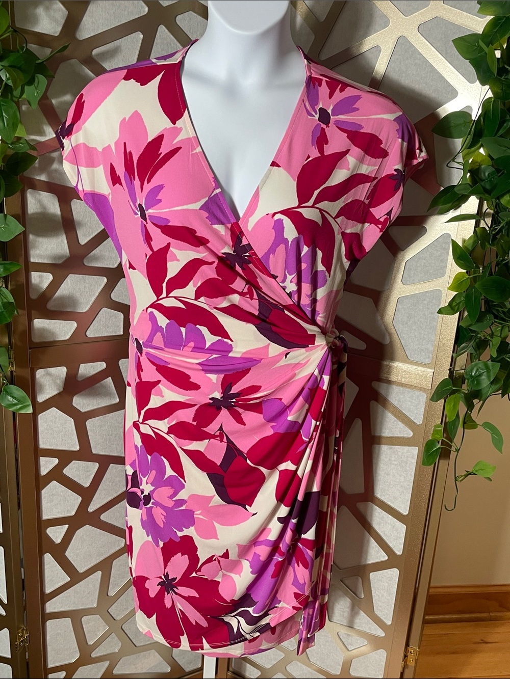 Maggy London Pink & Fuchsia Floral Wrap Dress, 14